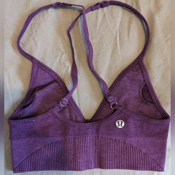 Lululemon sports bra - Picture 2 of 2